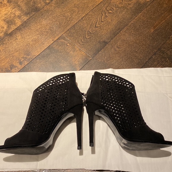 Zara perforated black peep toe booties size 38 - Picture 7 of 7
